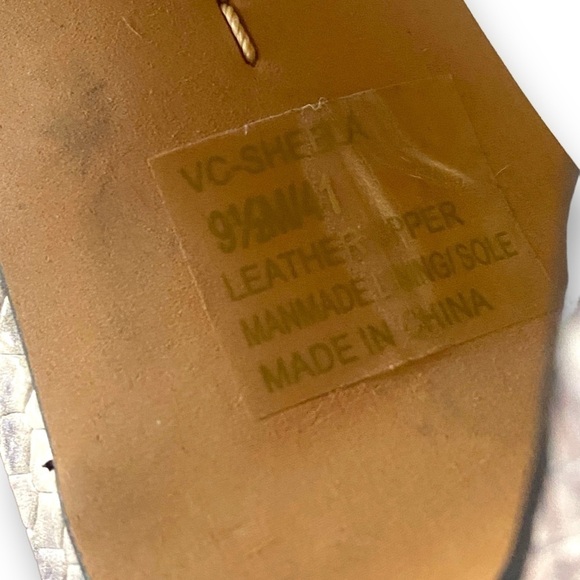 VINCE CAMUTO Kitten Heel Slingback Sandals 
Snake-print Leather 3”  Size 9 1/2 - Picture 7 of 14